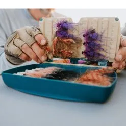 Fishpond Tacky Pescador Flugask - Large 10 Fishpond Tacky Pescador Flugask - Large -Flugor säljbutik pescator box large 3